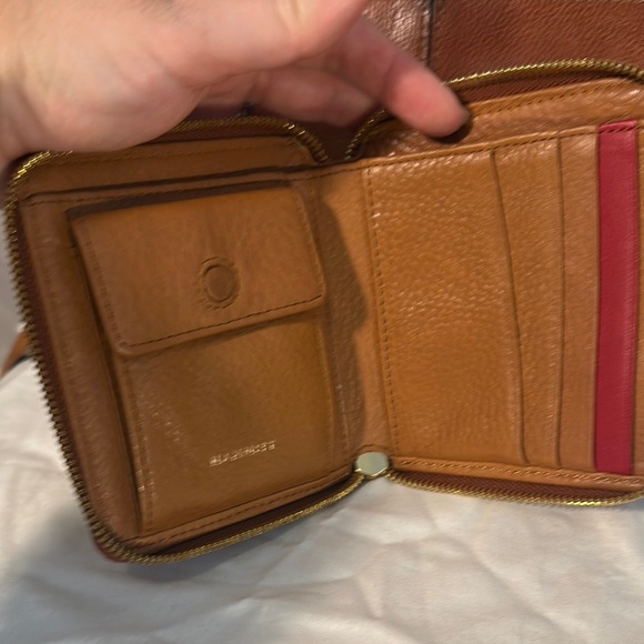 GORGEOUS brown leather Hammitt Bryant bag with matching wallet!  EUC! - Picture 7 of 16